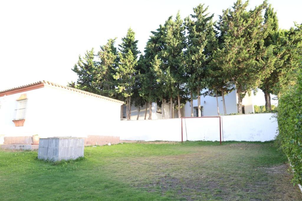 Chalet Con Piscina, Amplio Jardin Y Aire Acondicionado Chiclana de la Frontera Ngoại thất bức ảnh