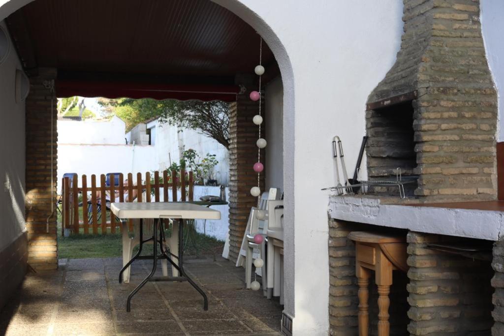 Chalet Con Piscina, Amplio Jardin Y Aire Acondicionado Chiclana de la Frontera Ngoại thất bức ảnh