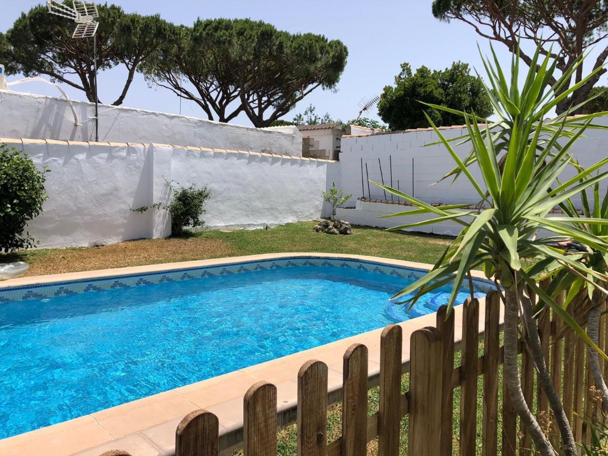 Chalet Con Piscina, Amplio Jardin Y Aire Acondicionado Chiclana de la Frontera Ngoại thất bức ảnh